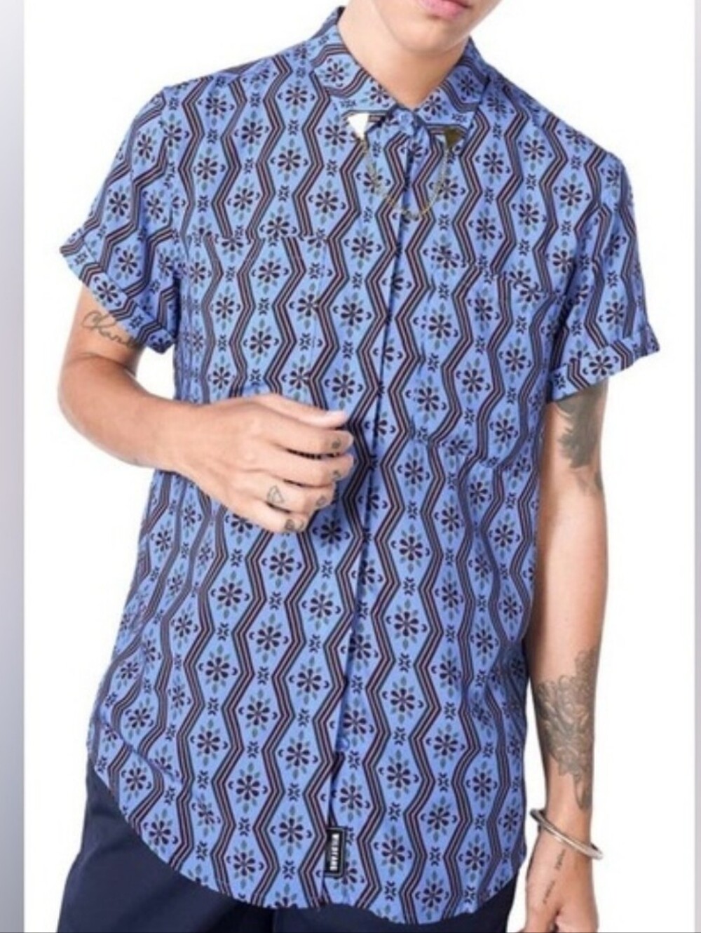 NWT Wildfang The Empower Geometric Print Blue Button Down Shirt Large